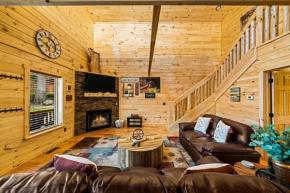 LUXURY 4BR Cabin in Gatlinburg with Views Hot Tub with Private Deck Game Room Most Popular Coffee Bar Perfect for Family Getaway Tennis Courts Infant Crib and Karaoke System